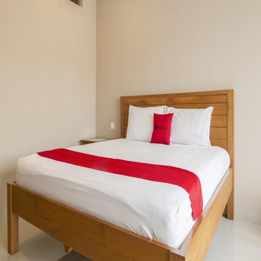 Reddoorz @ Gunung Sanghyang Kerobokan Denpasar  Exterior photo